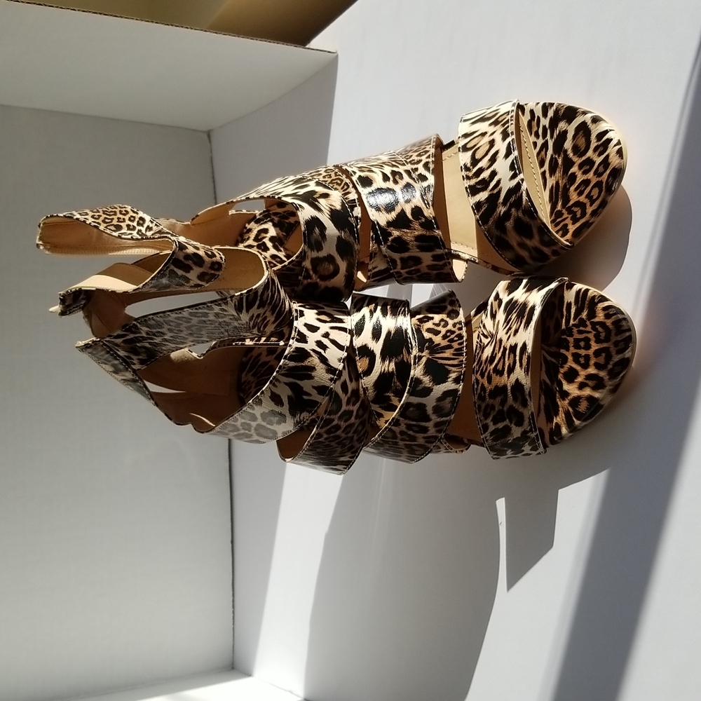Mackin J chunky heel animal print sandals